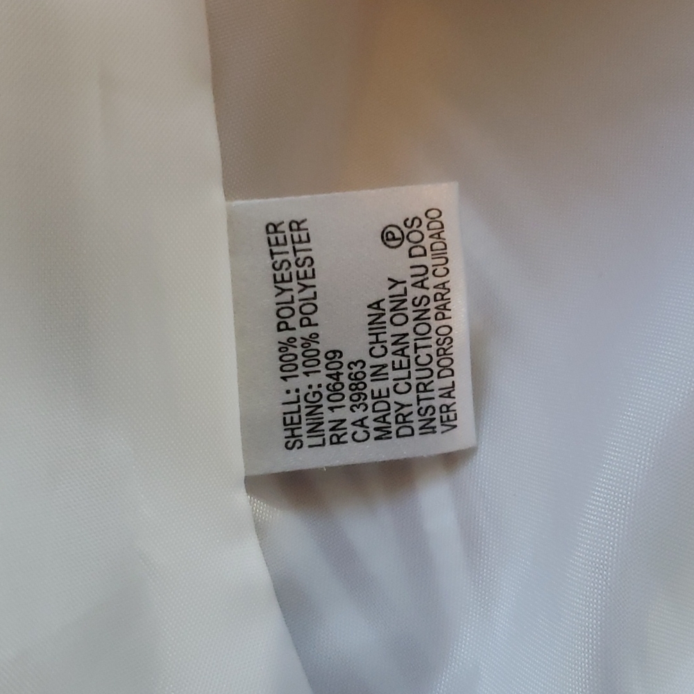 Tahari Arthur S. Levine blazer - Picture 9 of 9